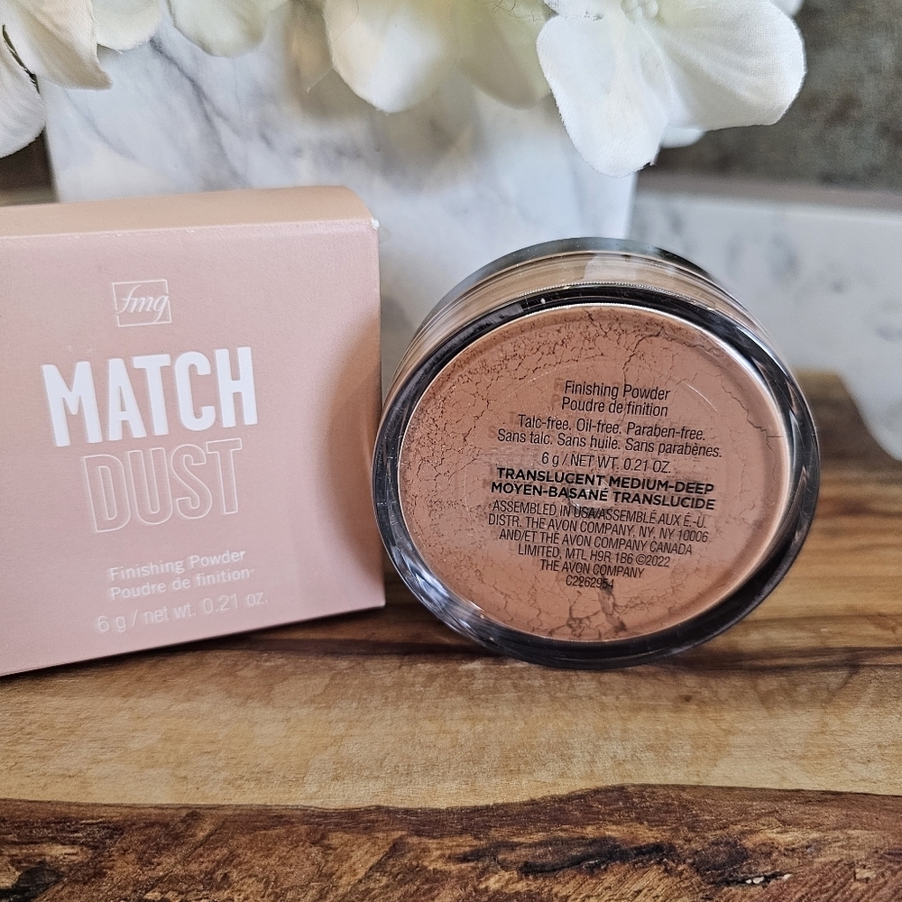 Avon fmg Match Dust Finishing Powder